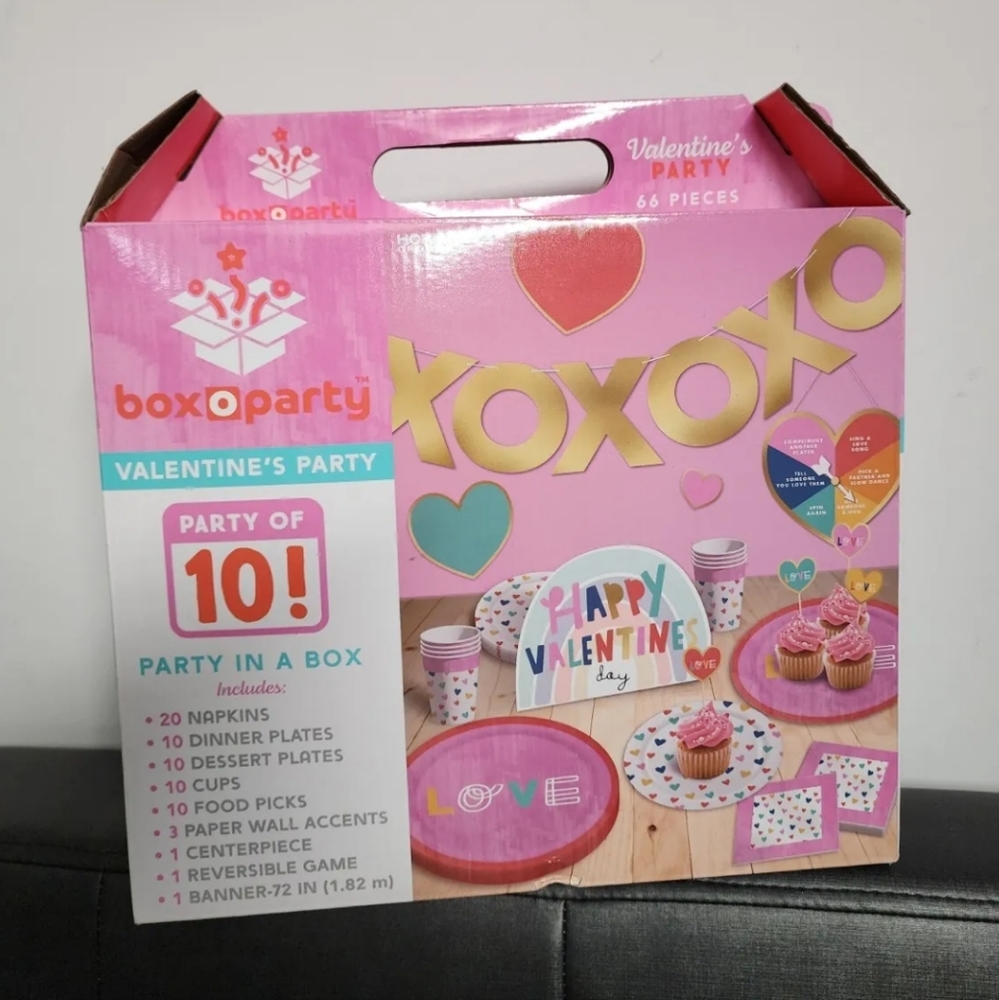 New Party In A Box Valentine’s Party Of 10 - Box O Party-Horizon Group 66 Pieces